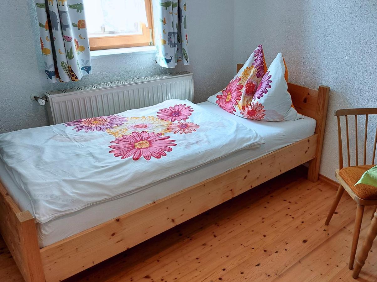 Malerisches Bauernhaus Lieserhofen Buitenkant foto